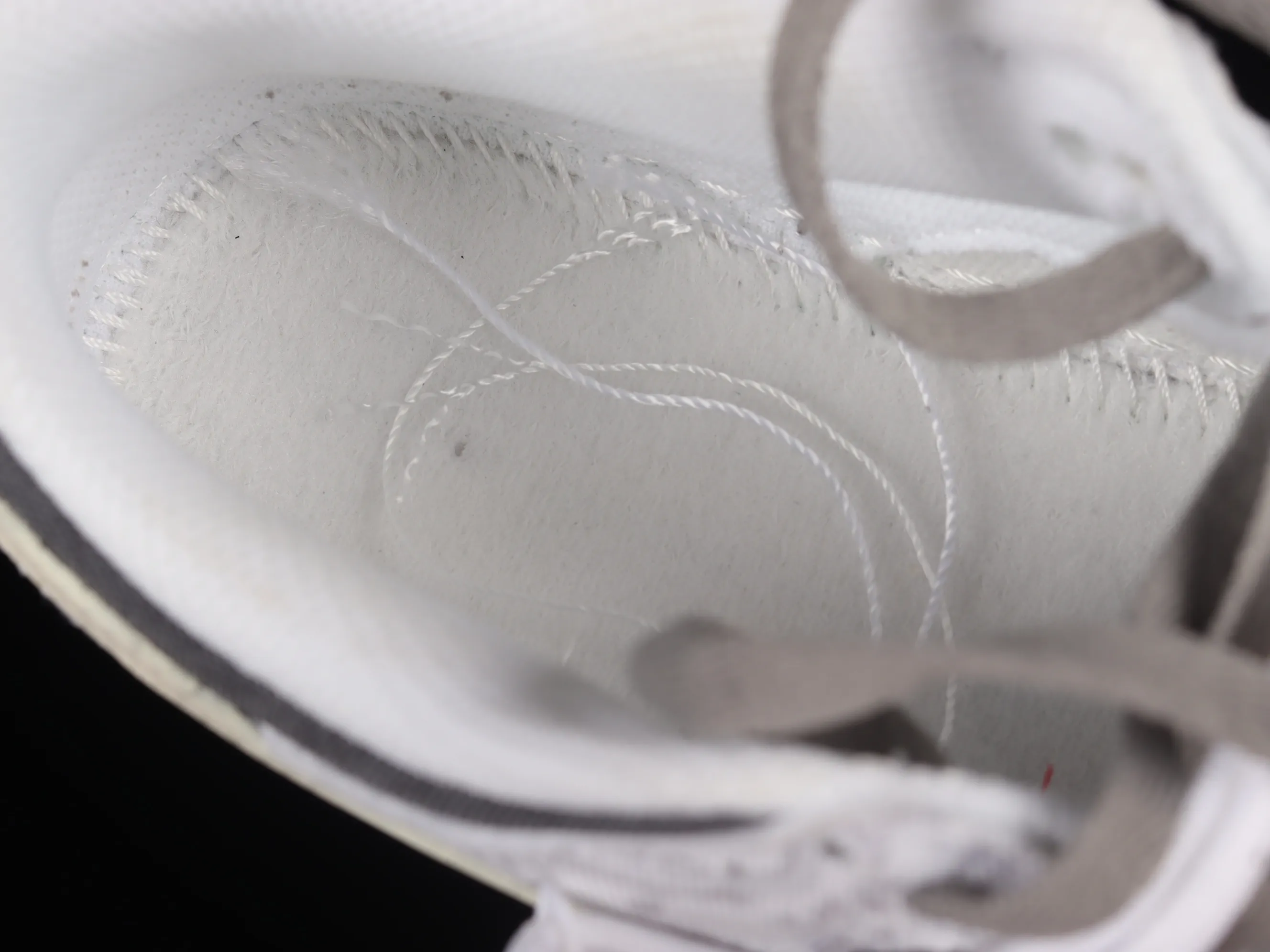 All categories Nk SB Dunk series Nk SB Dunk Low low-top sneakers Nk Dunk Low ESS reverse cashew flower micro industry customized version of deconstructed strap casual sneakers DJ9955-100